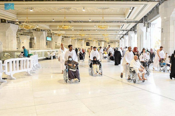The General Presidency for the Affairs of the Two Holy Mosques has raised its human cadres to about 12,000 of qualified employees and workers to work in the Grand Mosque during the upcoming Ramadan season.