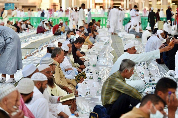 The Agency of the General Presidency for the Affairs of the Prophet's Mosque has set several conditions to offer Iftar services for fasting people in the Prophet's Mosque in Madinah during Ramadan.