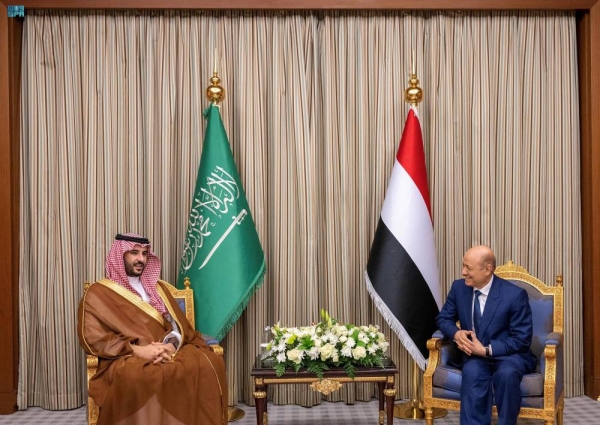  Saudi Minister of Defense Prince Khalid bin Salman meets with President of the Yemeni Presidential Leadership Council Dr. Rashad Al-Alimi in Riyadh.