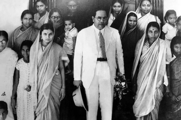Ambedkar with a group of women activists at his Mumbai (then Bombay) house on his birthday, 14 April 1942