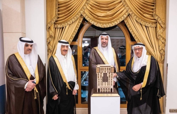 Emir of Madinah Prince Faisal bin Salman launching the Al-Shifa Health Endowment Fund in a ceremony held in Madinah. 