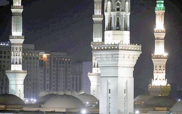 The domes of King Fahd's expansion in the Prophet's Mosque is considered an architectural masterpiece and engineering design that brings together an enormous construction design, exquisite decorations and inscriptions, and a smooth motion through automatic control.