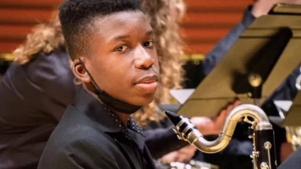 Ralph Yarl, 16, is a 'fantastic kid' who plays bass clarinet, his aunt said