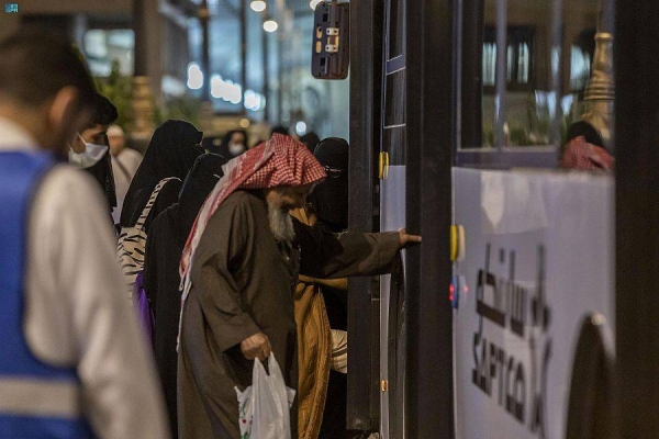 Over 1.26 million passengers benefited from the frequent transportation service to transport worshipers and visitors to and from the Prophet’s Mosque during Ramadan.