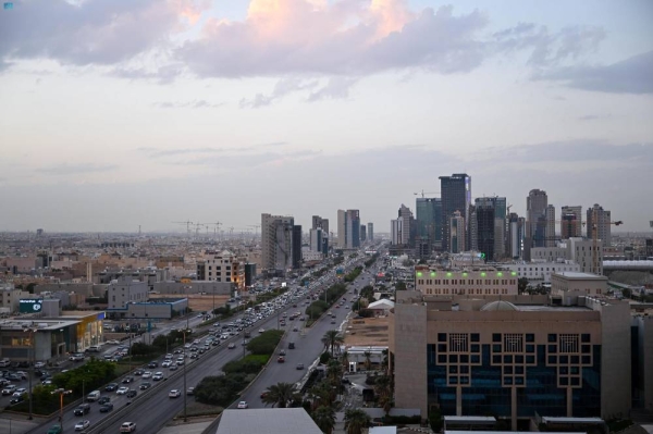 The Ministry of Commerce has asked the customers to only shop online from the reliable electronic stores, both inside and outside Saudi Arabia.