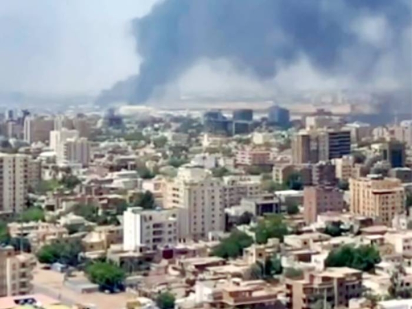 Fighting rages in Khartoum as Jet strikes rock the city.