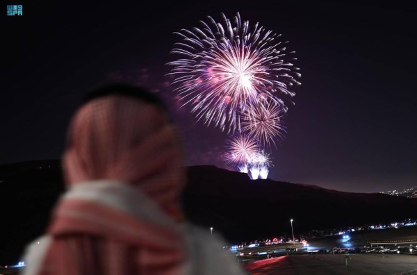 Skies of 13 Saudi cities sparkled with colorful fireworks on the first day of Eid Al-Fitr.