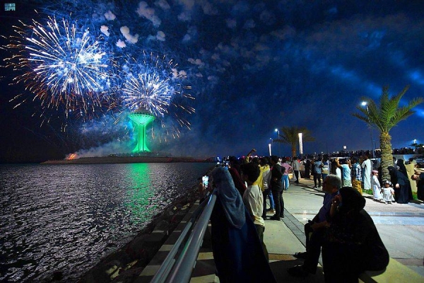 Skies of 13 Saudi cities sparkled with colorful fireworks on the first day of Eid Al-Fitr.