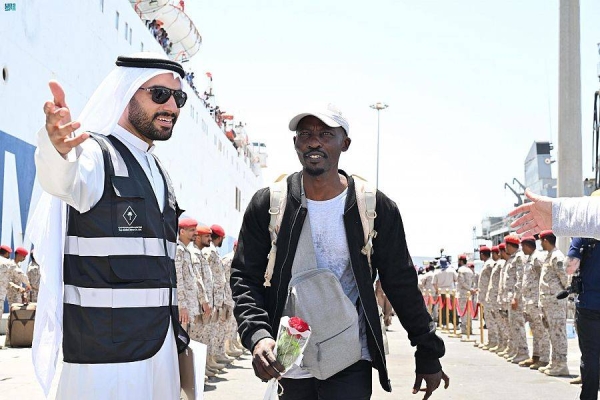 The Ministry of Foreign Affairs announced on Saturday the arrival of 20 Saudi citizens, and 1,866 evacuees of different nationalities from friendly countries from Sudan to Jeddah.