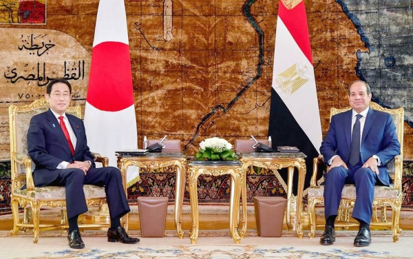 Egyptian President Abdel Fattah El-Sisi and Japanese Prime Minister Fumio Kishida discuss bilateral ties at the Presidential palace in Cairo on Sunday.