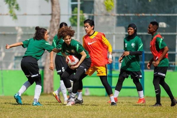 The players inaugurated their first training under the supervision of the Saudi Women’s National Team’s head coach Rosa Lappi-Seppala, at the reserve stadium of King Abdullah Sports City in Jeddah.