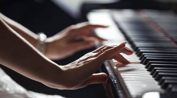 Over 7,000 kindergarten teachers enroll in musical arts training program