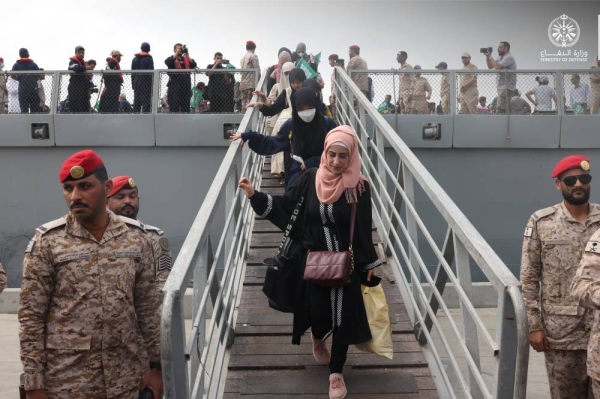 The Kingdom has evacuated 7839 people from Sudan since the start of the evacuation operations. They included 247 citizens and 7592 others belonging to 110 nationalities so far.