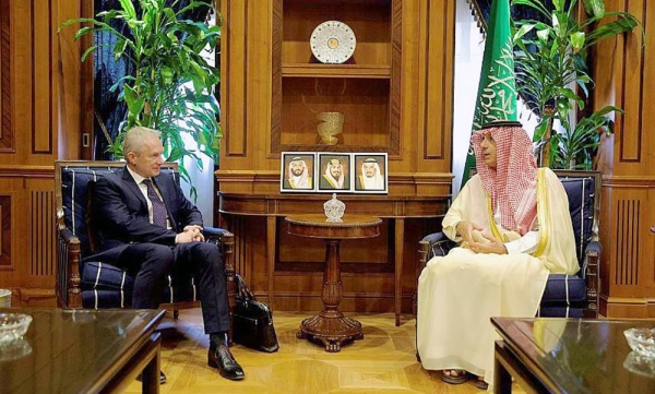 Minister of State for Foreign Affairs, Cabinet Member, and Envoy for Climate Adel Bin Ahmed Al-Jubeir received President of the 77th session of the UN General Assembly Csaba Korosi, in Riyadh Sunday.