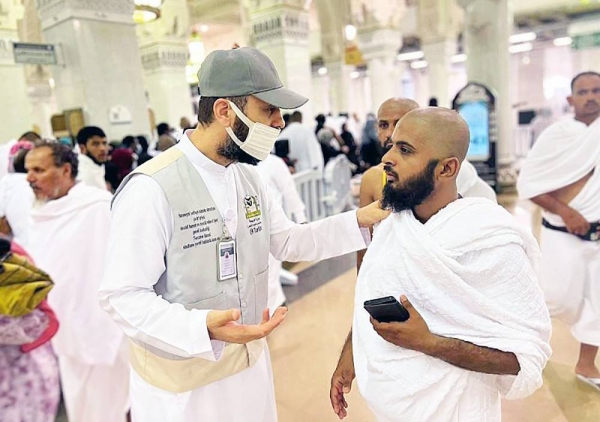 The Languages and Translation Agency of the General Presidency for the Affairs of the Two Holy Mosques has offered its services to visitors of the Grand Mosque to help them perform their rituals comfortably and ensure they have easy access to all services provided.