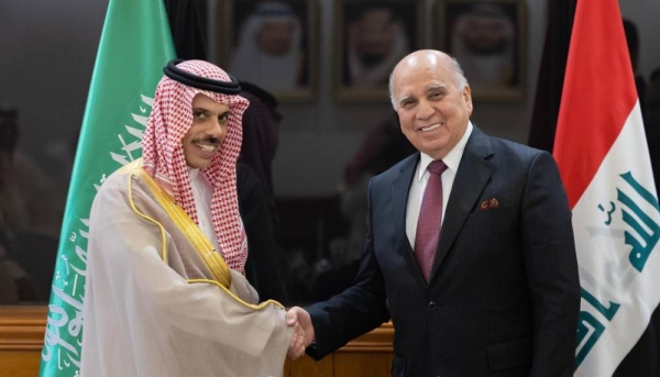 Foreign Minister Prince Faisal bin Farhan receives his Iraqi counterpart Fuad Mohamad Hussein ahead of the Saudi-Iraq joint committee meeting on Thursday.