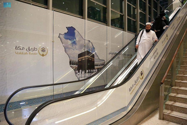 First batches of one million foreign pilgrims head for Saudi Arabia for lifetime spiritual journey