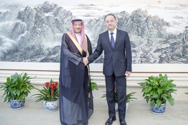Saudi Deputy Foreign Minister Eng. Waleed Al-Khuraiji meets Chinese Vice Minister of Foreign Affairs Deng Li in Beijing on Tuesday.