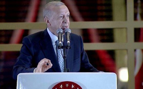 Erdogan delivers victory speech