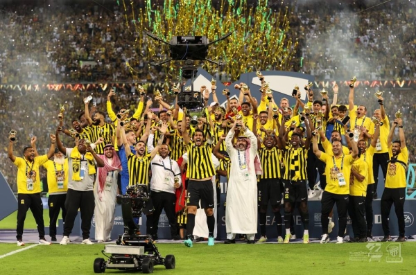 Al-Ittihad Jeddah were crowned the Saudi Professional League Champions on Wednesday night in the presence of thousands of jubilant fans who gathered at Al-Jawhara Stadium in King Abdullah Sports City to celebrate their favorite team’s coronation after a long wait of 14 years. (Picture: @ittihad)