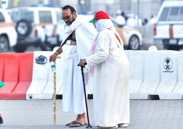 The pilgrims continue stay in Mina for the stoning ritual.