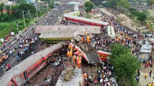 The horrific accident killed 293 people