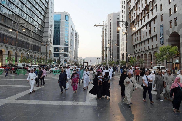 142,588 Hajj pilgrims visit Madinah so far