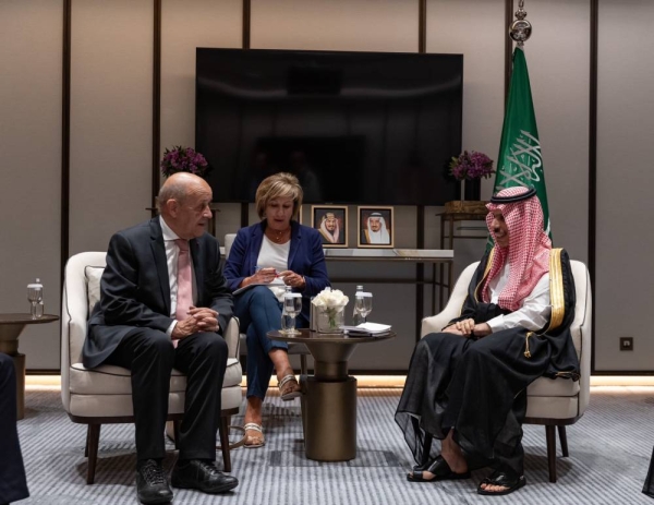 Foreign Minister Prince Faisal bin Farhan receives the Special Envoy of the French President to Lebanon Jean-Yves Le Drian in Jeddah on Tuesday.
