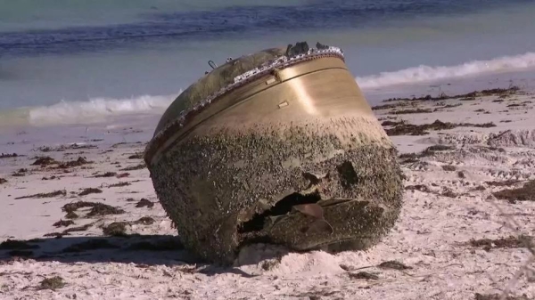 The mysterious object washed up off western Australia, about 250km north of Perth