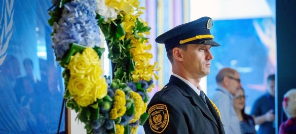 A wreath is laid at UN Headquarters in New York in memory of the UN personnel who were killed and injured in the attack on the UN’s office in Baghdad in 2003. — courtesy UN Photo/Loey Felipe