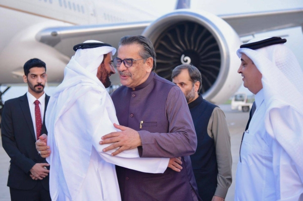 Pakistan’s Minister of Religious Affairs and Interfaith Harmony Aneeq Ahmed receiving Saudi Minister of Hajj and Umrah Dr. Tawfiq Al-Rabiah in Islamabad on Sunday.
