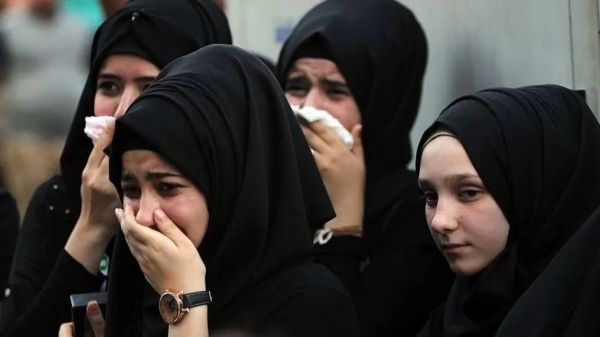 Iraqi women mourn at the site of the bombing back in 2016