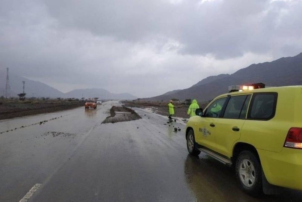 The Civil Defense urged the public to stay in safe places and keep away from places, especially valleys where there is a likelihood of floods and water swamps.