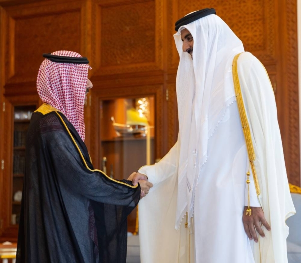 Emir of Qatar Sheikh Tamim Bin Hamad Al Thani has welcomed Saudi Arabia's Foreign Minister Prince Faisal Bin Farhan at the Amiri Diwan in Doha during his official visit.