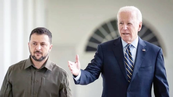 US President Joe Biden and Ukrainian President Volodymr Zelensky. — courtesy Getty Images