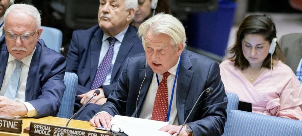 Tor Wennesland, special coordinator for the Middle East Peace Process, briefs members of the Security Council on the situation in the region. — courtesy UN Photo/Manuel Elías