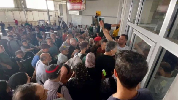 Not all of those desperately waiting to cross into Egypt made it on Wednesday