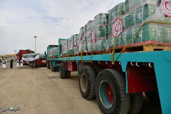 Saudi aid convoys crossing Egypt’s Rafah Border Point, heading to the Gaza Strip on Sunday.
