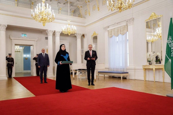 Saudi Arabia's Ambassador to Finland Nisreen Al-Shibel has presented her credentials as non-resident ambassador to Latvia to the Latvian President Edgars Rinkēvičs.