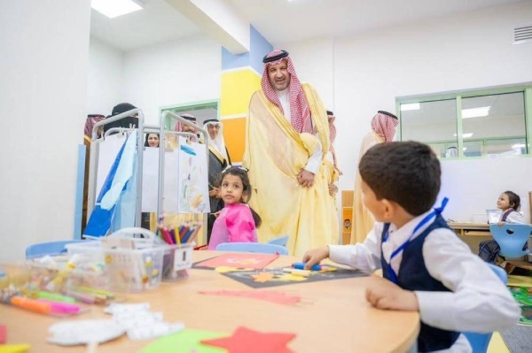 Emir of Madinah Prince Faisal bin Salman makes an inspection tour of the Early Childhood Center of the Laila Al-Ghafariyya School in Madinah after inaugurating the new educational projects.