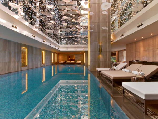 Indulge in timeless luxury: Raffles Istanbul's exclusive stay 4, Pay 3 Suite Offer