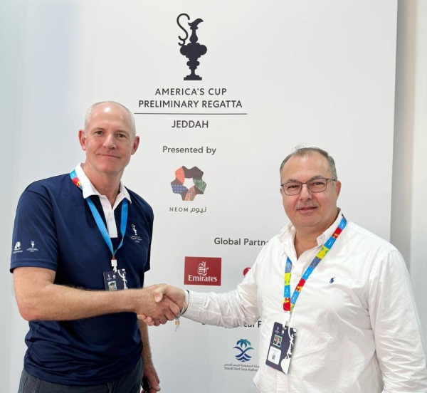 Comma signs a strategic partnership agreement with ALTER in Saudi Arabia