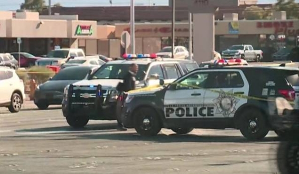 Police teams arrive at scene of active shooter in Las Vegas.