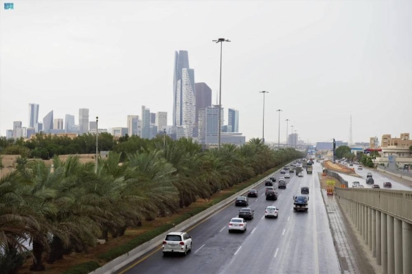 Moderate to heavy rain and weather fluctuations to hit most Saudi regions until Saturday