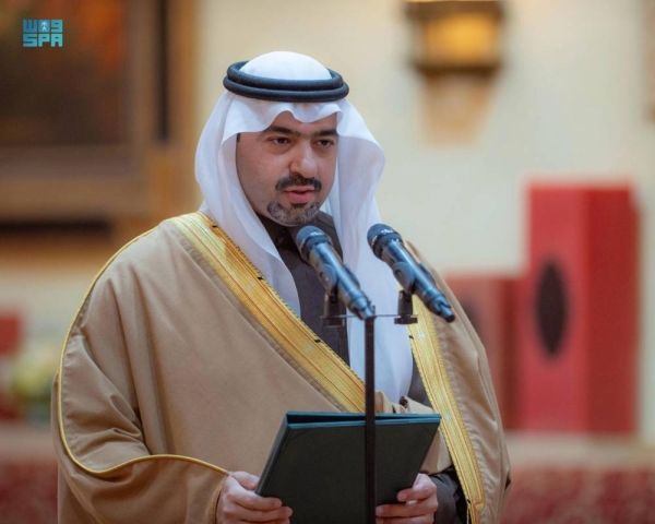 Newly appointed Emir of Madinah Prince Salman bin Sultan and five deputy emirs take the oath of office in front of Custodian of the Two Holy Mosques King Salman at Irqah Palace in Riyadh on Wednesday.

