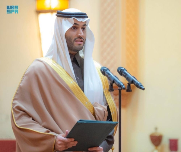 Newly appointed Emir of Madinah Prince Salman bin Sultan and five deputy emirs take the oath of office in front of Custodian of the Two Holy Mosques King Salman at Irqah Palace in Riyadh on Wednesday.

