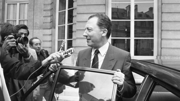Jacques Delors leaving Hotel Matignon, Paris on July 19, 1984