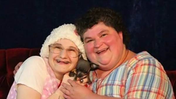 Gypsy Rose Blanchard with her mother Dee Dee Blanchard