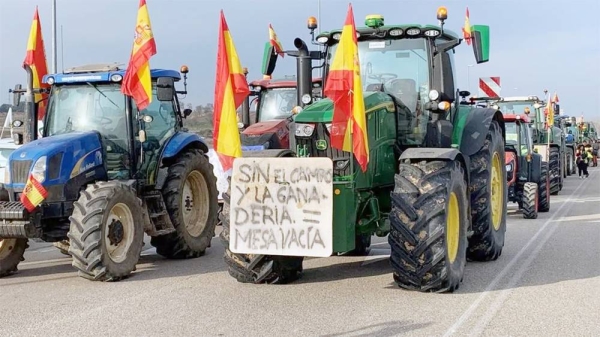 Spanish farmers have been blocking roads across the country as they gear up for a large demonstration in Madrid later this month.