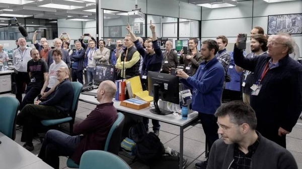 Scientists celebrate the final experiments at JET